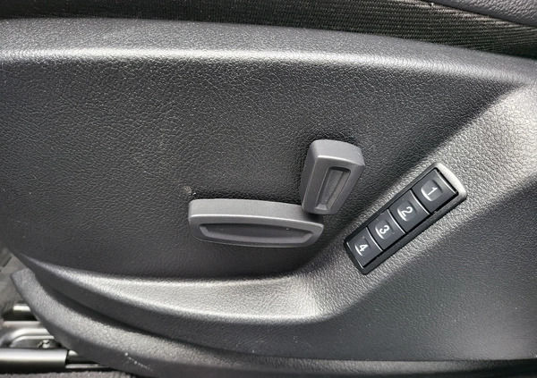 Ford S-Max cena 45900 przebieg: 198000, rok produkcji 2013 z Swarzędz małe 781